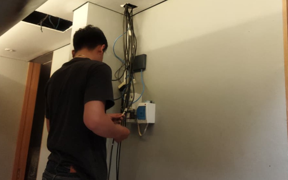 Penataan Kabel Jaringan Terstruktur (Structured Cabling)